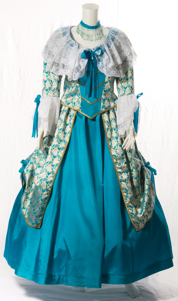 Marie Antoinette Costume