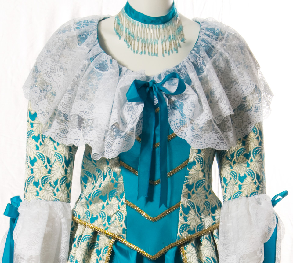 Marie Antoinette Costume